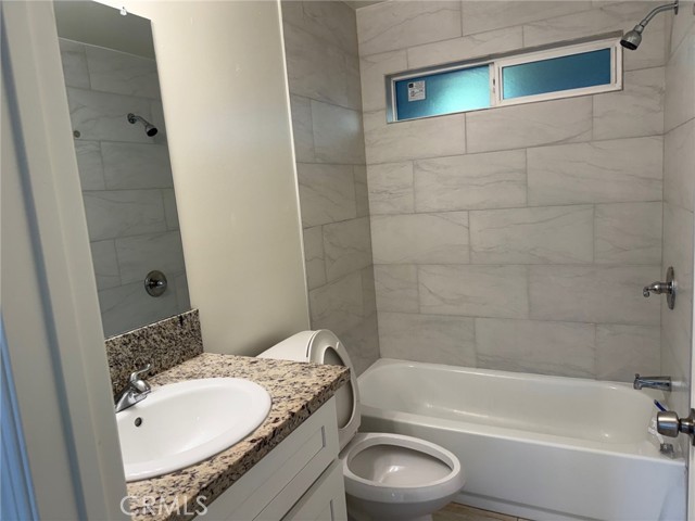 Detail Gallery Image 5 of 13 For 5118 Lincoln, Chino,  CA 91710 - 3 Beds | 2 Baths