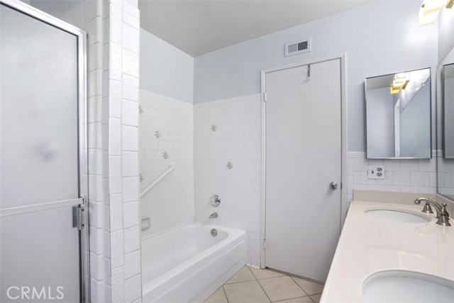 2155 Barclay Court, Santa Ana CA: https://media.crmls.org/medias/169f1ca0-3b30-4462-b31d-b7a6df4b2347.jpg