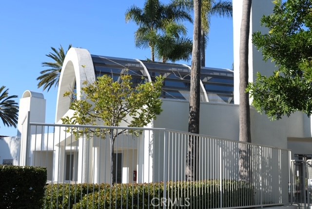 MLS #OC25250681 image #3