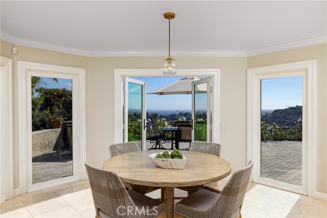 Detail Gallery Image 10 of 23 For 6304 E West View Dr, Orange,  CA 92869 - 4 Beds | 2/1 Baths