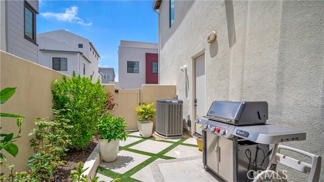 Detail Gallery Image 46 of 69 For 138 Yugen, Irvine,  CA 92618 - 4 Beds | 3/1 Baths