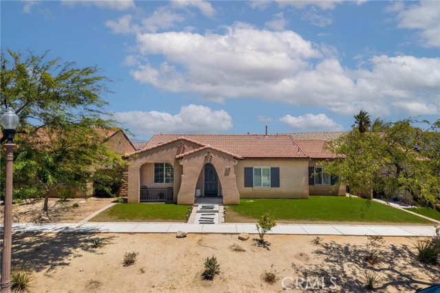 67760 Rio Vista Drive, Cathedral City CA: https://media.crmls.org/medias/16a16393-e688-4218-8d39-b2de6933b8d6.jpg