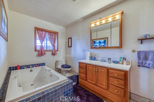 Detail Gallery Image 15 of 24 For 30668 3/4 Tick Canyon Rd, Canyon Country,  CA 91387 - 3 Beds | 3 Baths