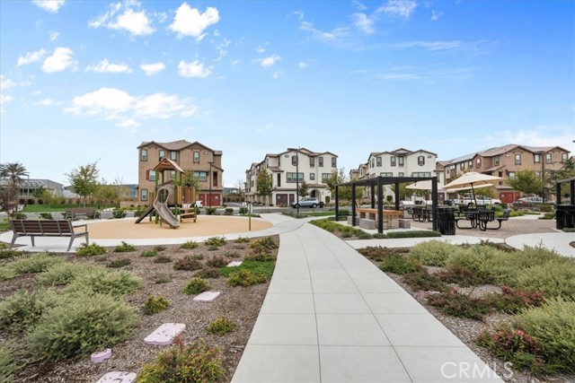 Detail Gallery Image 34 of 35 For 28076 Melrose, Temecula,  CA 92591 - 4 Beds | 3/1 Baths