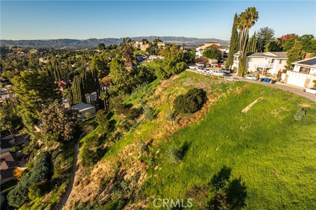 Detail Gallery Image 5 of 19 For 34 Torreon Dr, Woodland Hills,  CA 91364 - – Beds | – Baths