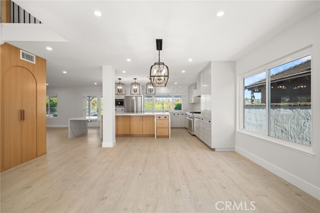 Detail Gallery Image 5 of 39 For 24362 via Santa Clara, Mission Viejo,  CA 92692 - 4 Beds | 3/1 Baths