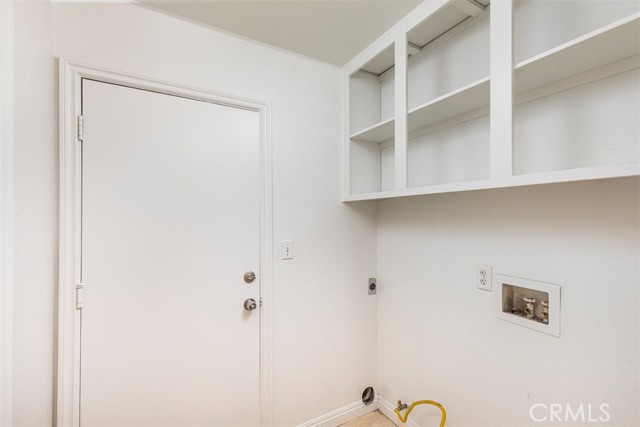 28705 Bridge Water Lane, Menifee CA: https://media.crmls.org/medias/16a279ca-cba3-4374-a768-b6106d5ebe70.jpg