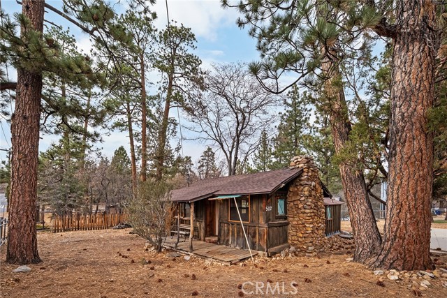 Detail Gallery Image 3 of 39 For 502 Sunset Ln, Sugarloaf,  CA 92386 - 1 Beds | 1 Baths