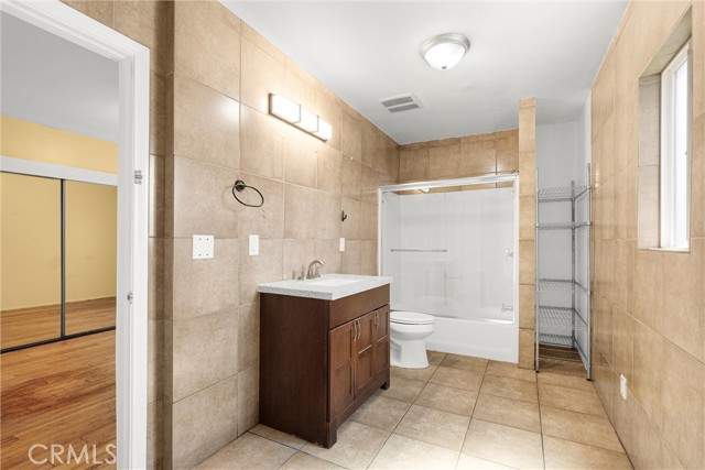 Detail Gallery Image 20 of 31 For 4346 W 177th St, Torrance,  CA 90504 - 3 Beds | 3 Baths