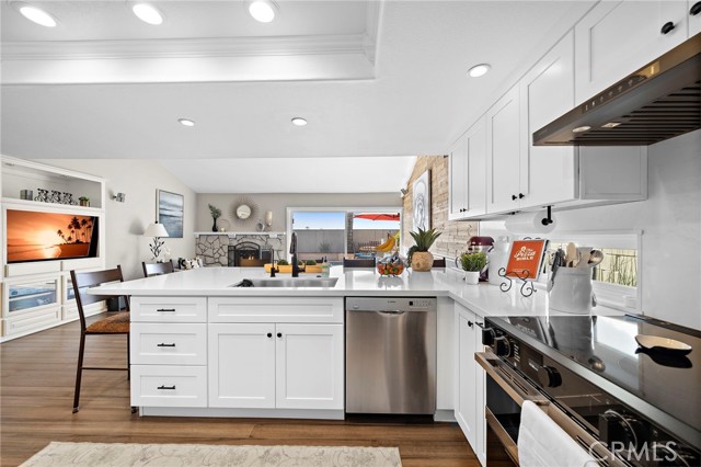 Detail Gallery Image 15 of 45 For 11088 Blue Allium Ave, Fountain Valley,  CA 92708 - 5 Beds | 3 Baths