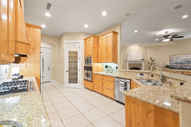 Detail Gallery Image 25 of 44 For 10473 Bogie, Chico,  CA 95928 - 4 Beds | 3 Baths