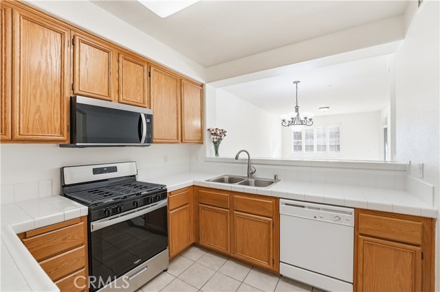 2605 Sepulveda Boulevard, Torrance CA: https://media.crmls.org/medias/16a40da5-4321-40a7-8112-a3270c70571d.jpg