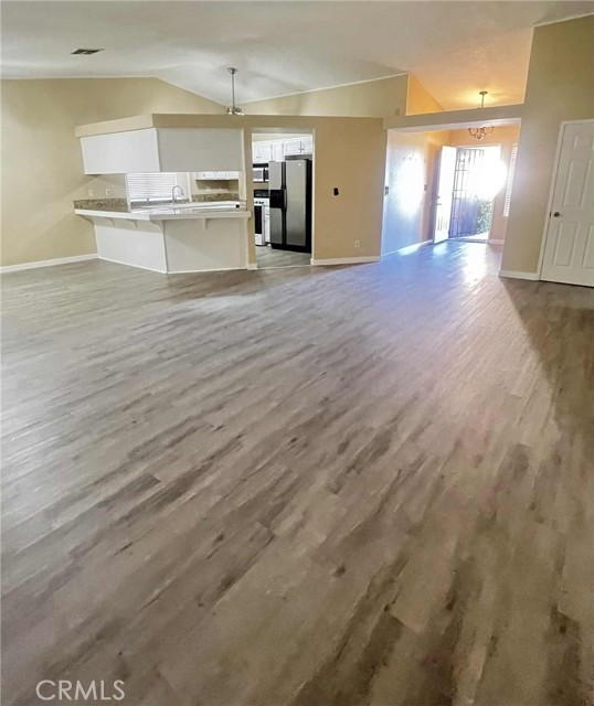 Detail Gallery Image 3 of 21 For 4620 Grandview, Palmdale,  CA 93551 - 3 Beds | 2 Baths