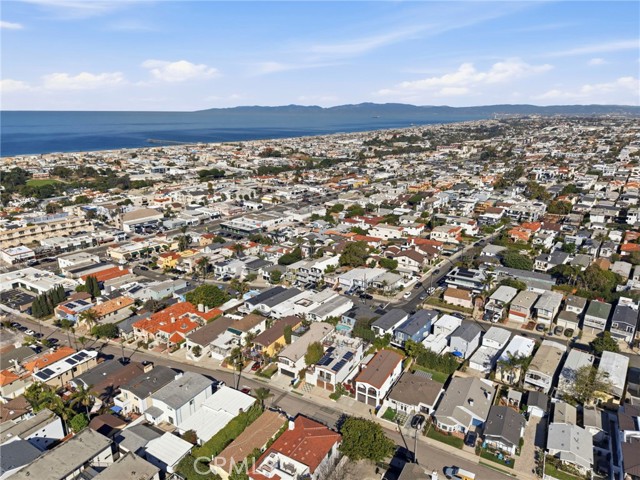 Detail Gallery Image 62 of 63 For 1001 2nd, Hermosa Beach,  CA 90254 - 5 Beds | 3/1 Baths