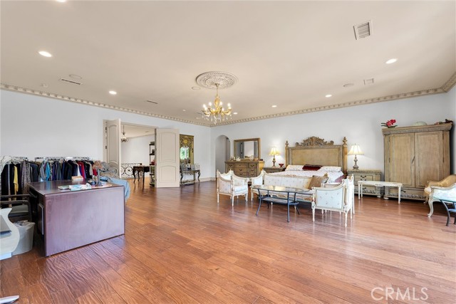 22349 Dolorosa Street, Woodland Hills CA: https://media.crmls.org/medias/16a7225c-869b-47de-9a9b-80a5de7294aa.jpg