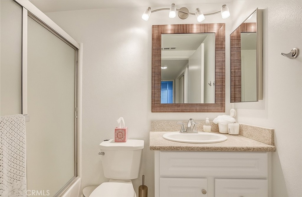 MLS #OC25258884 image #7