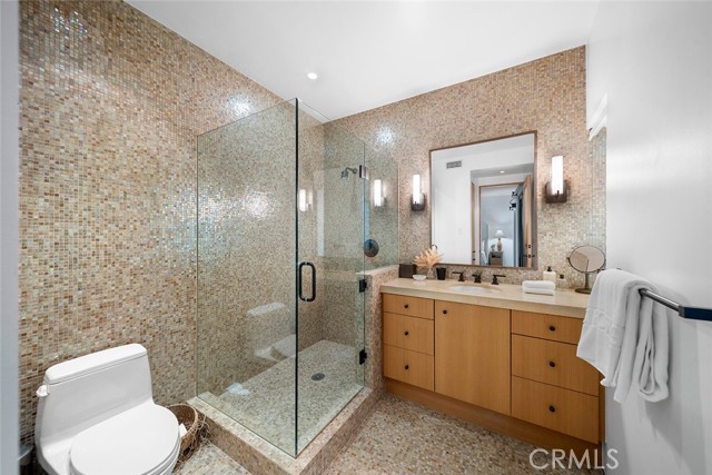 Detail Gallery Image 61 of 75 For 2665 Victoria Dr, Laguna Beach,  CA 92651 - 5 Beds | 4/2 Baths