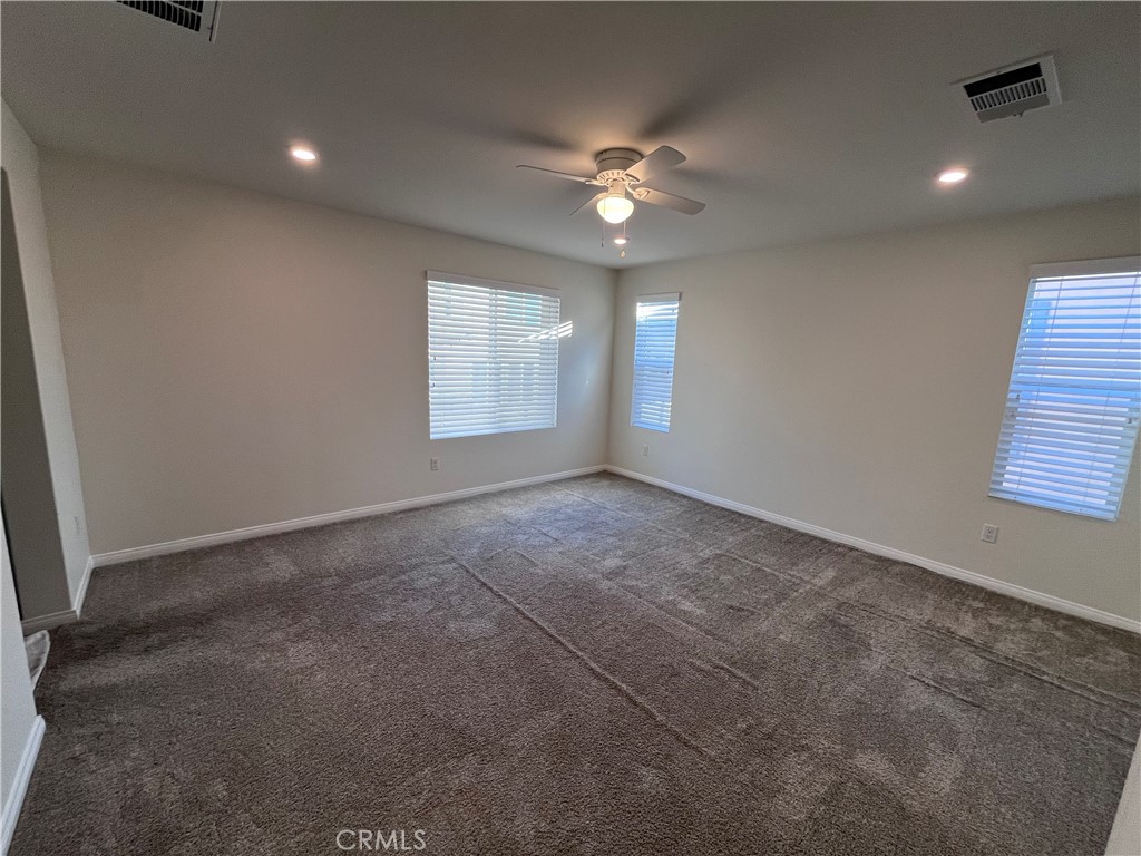 MLS #OC25231719 image #10