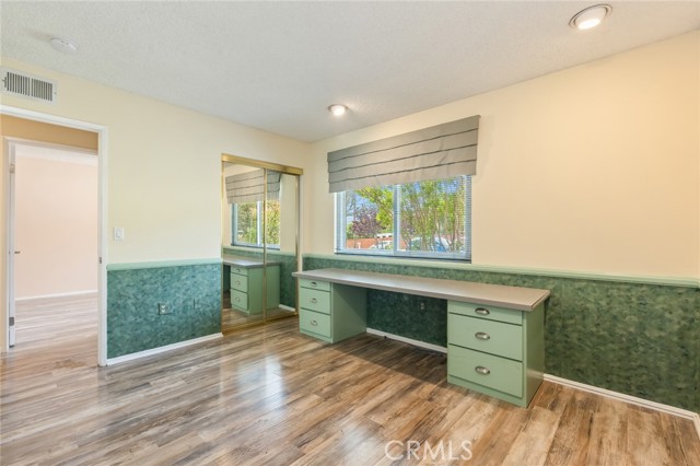Detail Gallery Image 39 of 60 For 16014 Yarnell St, Sylmar,  CA 91342 - 4 Beds | 2 Baths