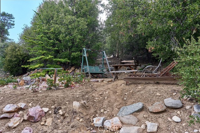 Detail Gallery Image 36 of 40 For 57 Lakeview Tract, Fawnskin,  CA 92333 - 1 Beds | 1 Baths