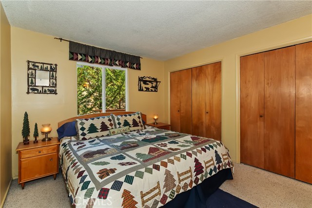 Detail Gallery Image 16 of 28 For 830 Villa Grove Ave, Big Bear Lake,  CA 92315 - 2 Beds | 1 Baths