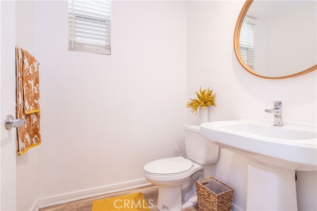 Detail Gallery Image 11 of 27 For 10261 Angel Ln, Pacoima,  CA 91331 - 4 Beds | 2/1 Baths