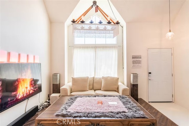 5705 Valerie Way, San Bernardino CA: https://media.crmls.org/medias/16ae719c-f0aa-43dc-82d0-a4968d32e172.jpg