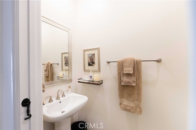 Detail Gallery Image 12 of 68 For 30545 Mulberry Ct, Temecula,  CA 92591 - 4 Beds | 3/1 Baths