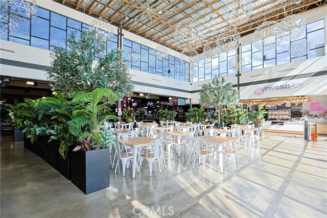 989 S Glendora Avenue, West Covina CA: https://media.crmls.org/medias/16af5278-00c4-45db-ac1a-cfa48666a18e.jpg