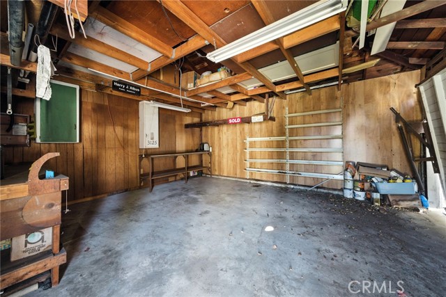 1850 Fanwood Avenue, Long Beach CA: https://media.crmls.org/medias/16b0438d-4607-491b-a864-0b6155509a4d.jpg