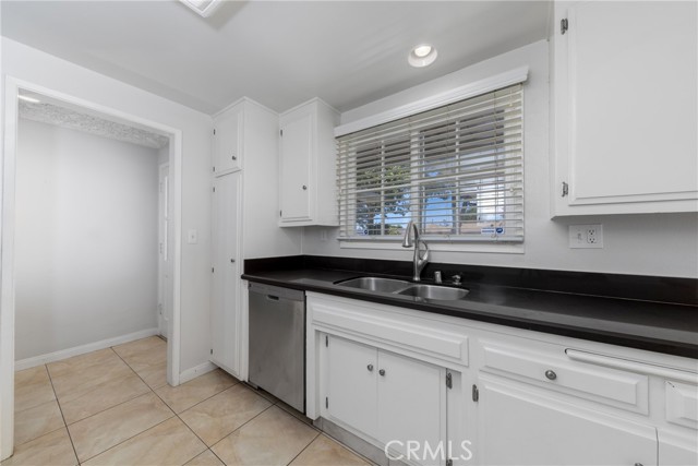 Detail Gallery Image 13 of 40 For 22629 De Soto St, Grand Terrace,  CA 92313 - 4 Beds | 2 Baths