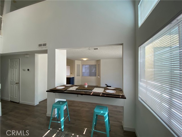 43321 Cottage Lane, Lancaster CA: https://media.crmls.org/medias/16b08992-7776-4b46-b973-33dfc5b554f5.jpg