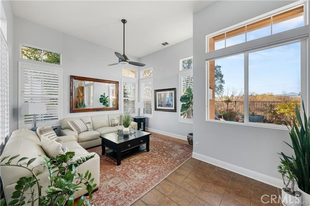 26947 Cape Cod Drive, Valencia CA: https://media.crmls.org/medias/16b09302-1e2e-4f24-a8d4-895cadc289cb.jpg