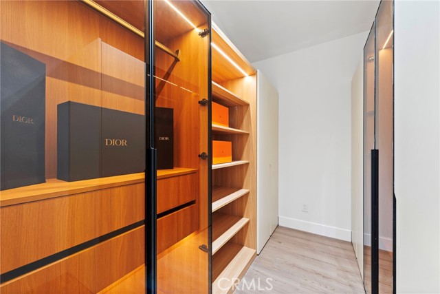 Detail Gallery Image 17 of 29 For 1318 Outrigger Dr, Corona Del Mar,  CA 92625 - 4 Beds | 4/1 Baths
