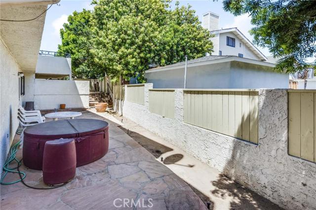 220 Helberta Avenue, Redondo Beach, California 90277, 4 Bedrooms Bedrooms, ,3 BathroomsBathrooms,Residential,Sold,Helberta,PV16158367