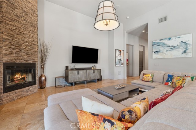 2600 E Vincentia, Palm Springs, CA 92262