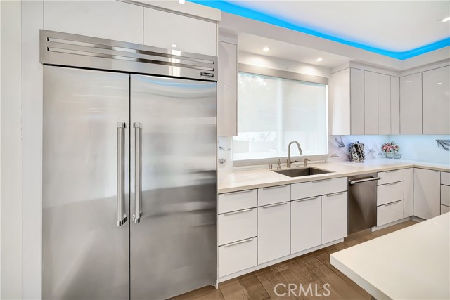 5622 Katherine, Sherman Oaks CA: https://media.crmls.org/medias/16b19a5d-2b1a-489d-9ac5-8b8ab52219f8.jpg