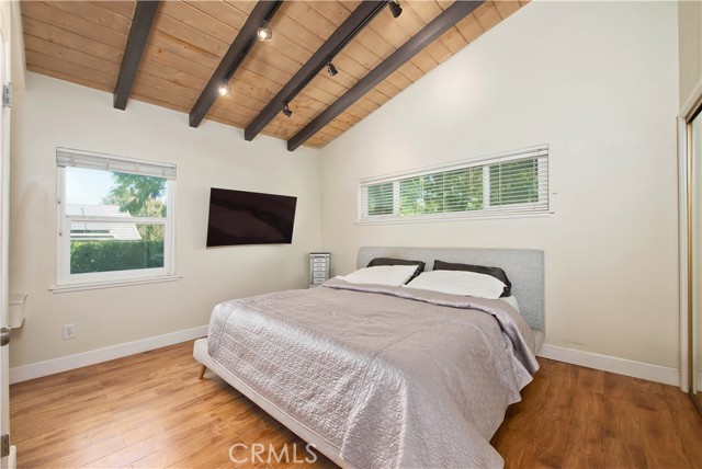 Detail Gallery Image 12 of 30 For 16915 Armstead St, Granada Hills,  CA 91344 - 3 Beds | 2 Baths