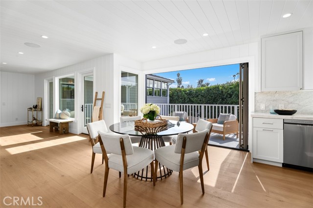 Detail Gallery Image 12 of 48 For 307 Emerald Bay, Laguna Beach,  CA 92651 - 5 Beds | 4/1 Baths