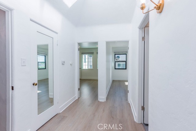 Detail Gallery Image 27 of 43 For 128 S Harper, Los Angeles,  CA 90048 - 3 Beds | 2 Baths