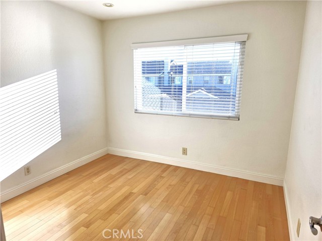 Detail Gallery Image 16 of 29 For 388 Fallingstar, Irvine,  CA 92614 - 3 Beds | 2/1 Baths