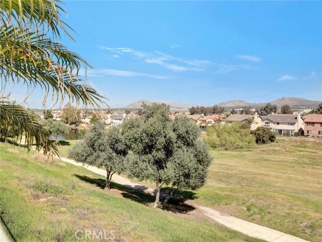 Detail Gallery Image 12 of 45 For 27370 Englewood St, Moreno Valley,  CA 92555 - 4 Beds | 3 Baths