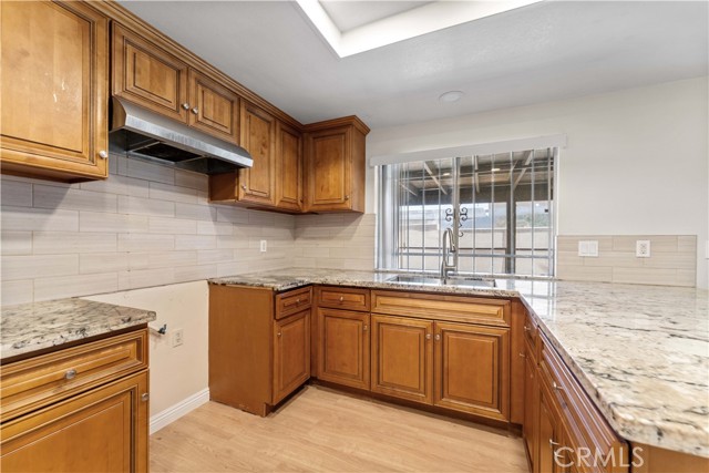 Detail Gallery Image 5 of 37 For 27875 Rainbow Ln, Highland,  CA 92346 - 3 Beds | 2 Baths