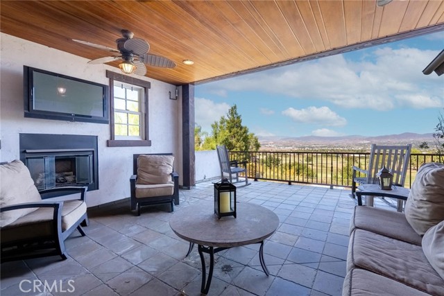 Image 29 of 74 For 25532 Oak Meadow Drive