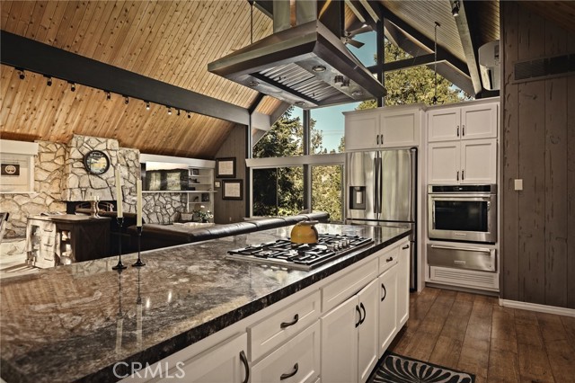 3 Bed Home for Sale in Lake Arrowhead, California