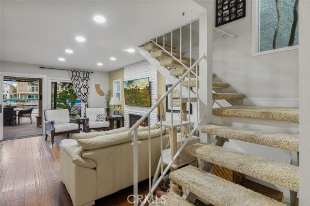 21778 Tahoe Lane, Lake Forest CA: https://media.crmls.org/medias/16b51e75-44de-4626-a4c3-a047e67944f8.jpg