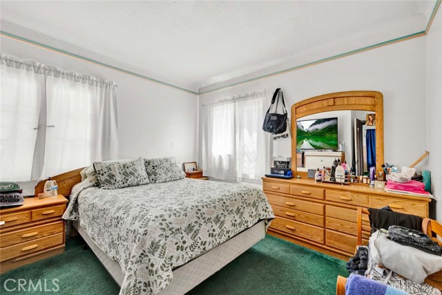 2184 Cedar Avenue, Long Beach CA: https://media.crmls.org/medias/16b54218-4d44-444c-8fa1-e14c611a8cd2.jpg