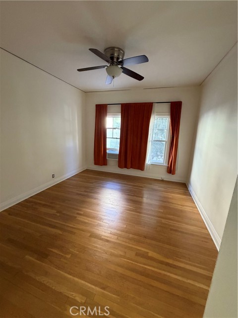 Detail Gallery Image 18 of 21 For 1731 Winona, Hollywood,  CA 90027 - 2 Beds | 1 Baths