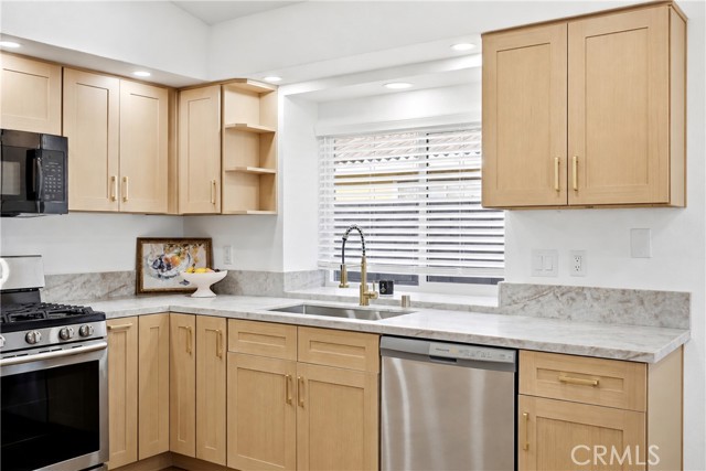 2665 East Avenue Q14 photo 14