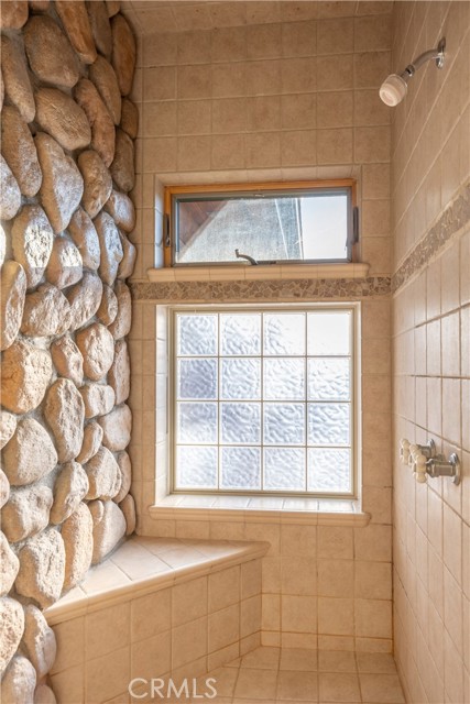 Detail Gallery Image 25 of 42 For 826 Boulder, Big Bear Lake,  CA 92315 - 3 Beds | 2/1 Baths